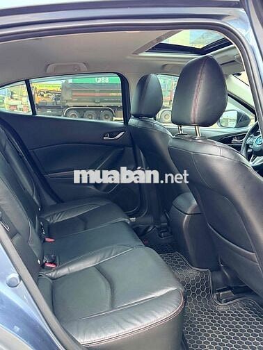 Mazda 3 đăng kí lần đầu 2017 gốc daklak