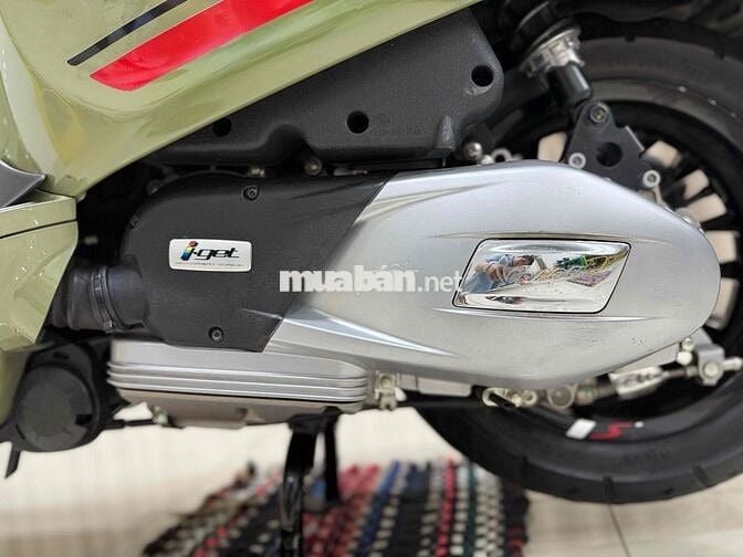 Vespa 125 siêu lướt vài ngàn km đẹp như bức tranh