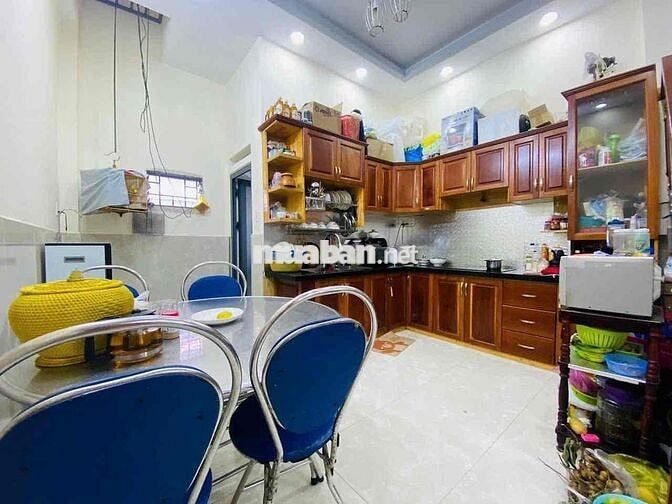 Nhà nguyên căn siêu rộng ngay ngã ba Cây Trâm Phạm Văn Chiêu