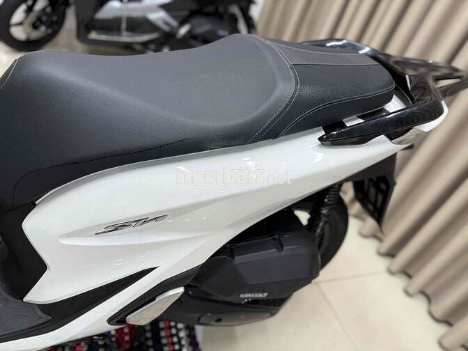 SH 125 abs cuối 2022 giá cực êm