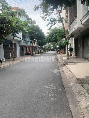 Bán nhà MT đường Số 2, Phường 13, DT 4 x 12m, 3 tấm, 7.6 tỷ (Tín Hưng)