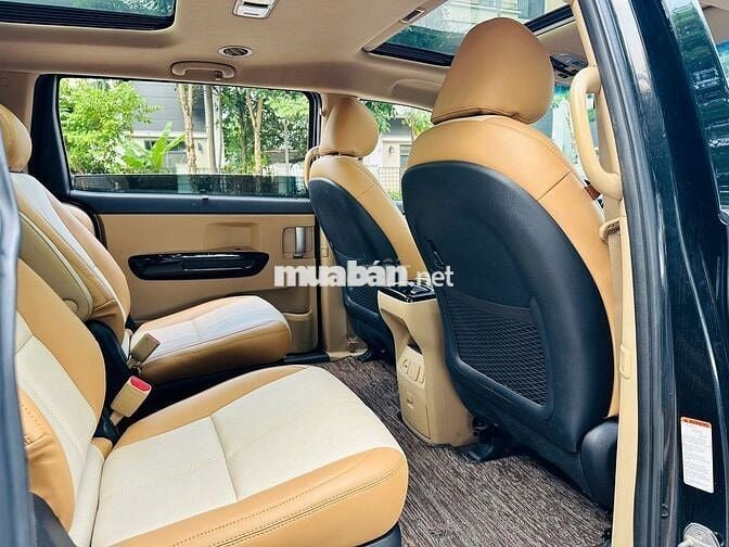Kia Sedona 2019 Platium D - 86000 km