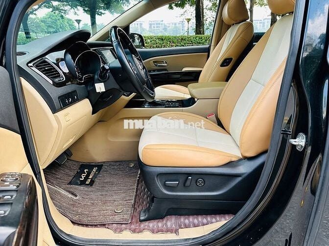 Kia Sedona 2019 Platium D - 86000 km