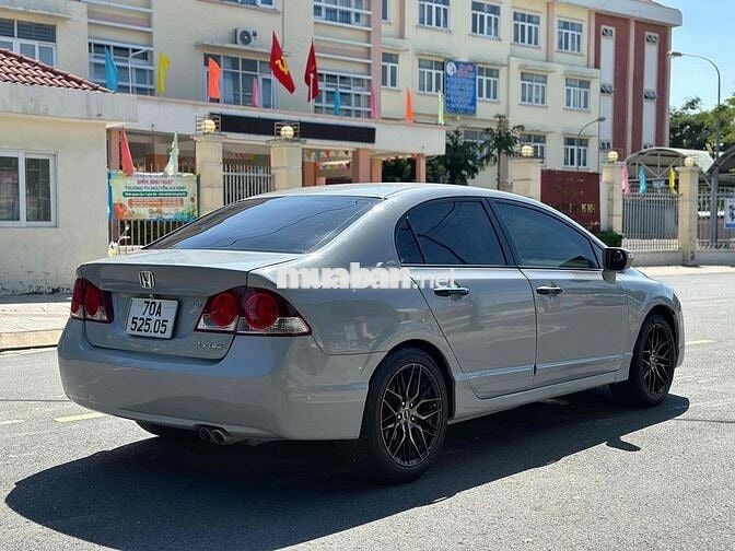 Honda Civic 2008 2.0 AT - 180000 km