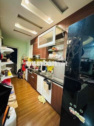 chính chủ cần bán căn 3 ngủ 2 vệ sinh số tứ quý 2222