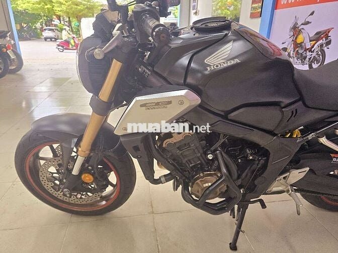 Honda cb650r date 2021 đập thùng mới 2022