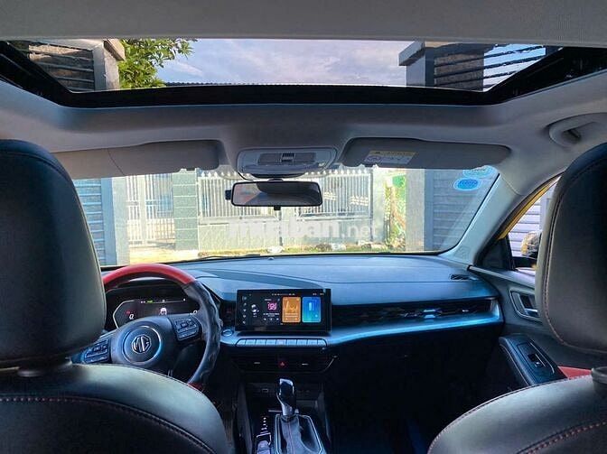 MG MG5 2024  - 30000 km