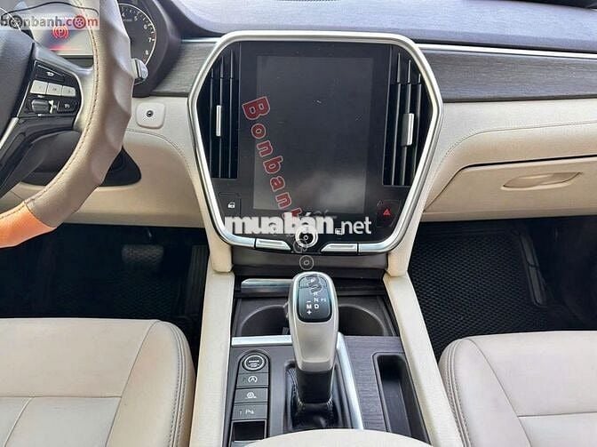 VinFast Lux SA 2.0 Premium 2.0 AT 2020 - 595 Triệu