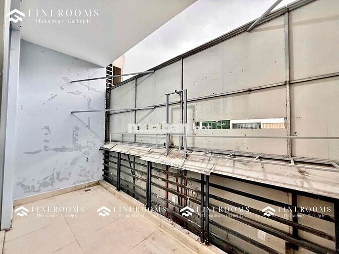 DUPLEX BAN CÔNG FULL NỘI THẤT CÔNG VIÊN HOÀNG VĂN THỤ