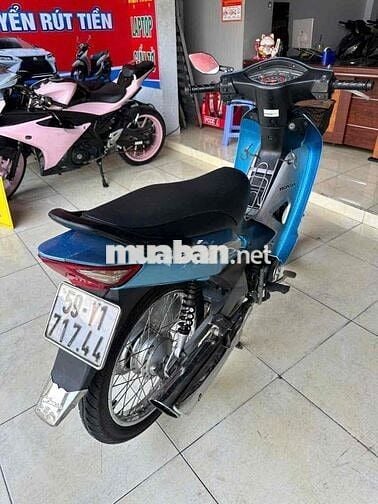 xe zin cuối 2015. cầm đồ thanh lý thu hồi vốn