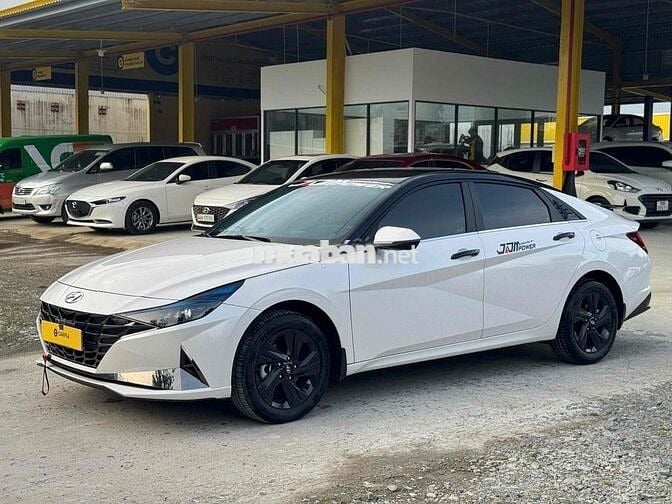 Hyundai Elantra 2025 1.6 AT Đặc biệt Từ 190Triệu