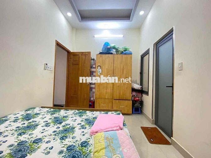 Nhà nguyên căn siêu rộng ngay ngã ba Cây Trâm Phạm Văn Chiêu