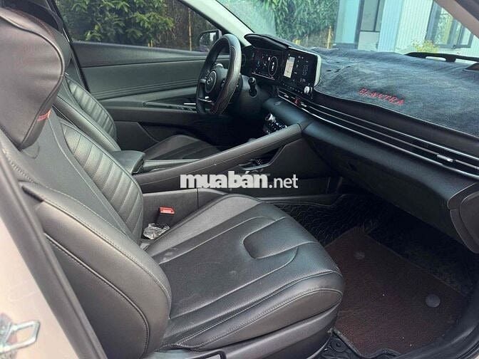 Hyundai Elantra 2025 1.6 AT Đặc biệt Từ 190Triệu