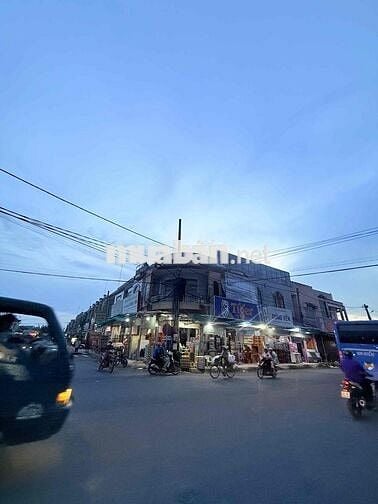 Góc 2 Mặt Tiền -8m*15m- Cho Thuê Mặt Bằng KD tại Chợ Tân Phước