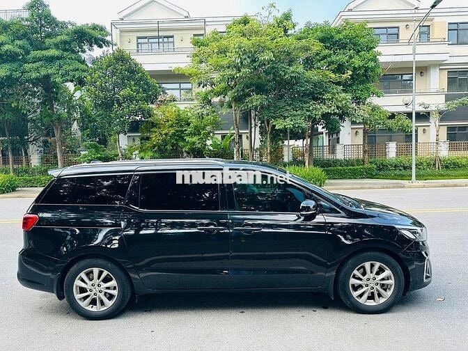 Kia Sedona 2019 Platium D - 86000 km