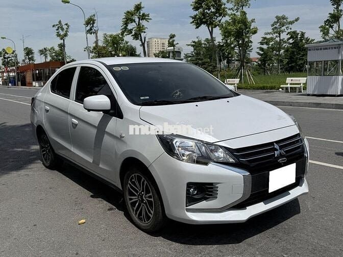 Mitsubishi Attrage 2021 số sàn màu trắng