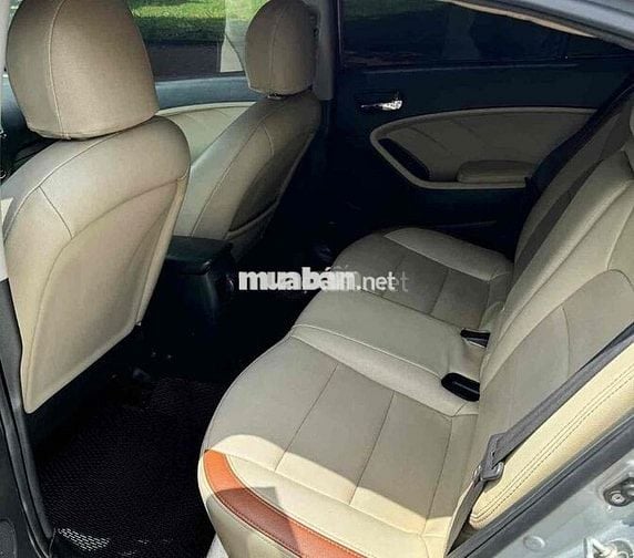 Kia Cerato 2017 1.6 MT - 50 km