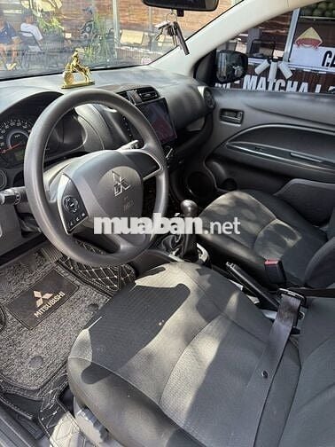 Mitsubishi Attrage 2021 số sàn màu trắng
