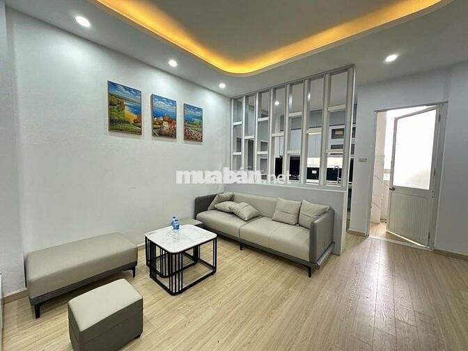Chính chủ bán gấp CH B11C, Nam Trung Yên, 57m2, 2N,2WC, giá 5.74 tỷ