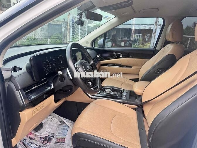 Kia Carnival 2021 2.2D Premium 8 chỗ - 73000 km