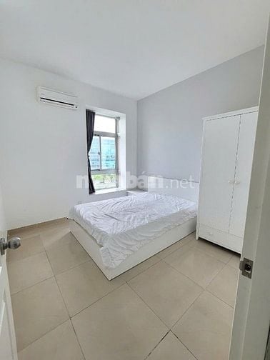 Cần bán gấp căn hộ 3 phòng ngủ, Sky garden 1 