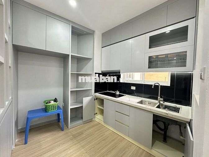 Chính chủ bán gấp CH B11C, Nam Trung Yên, 57m2, 2N,2WC, giá 5.74 tỷ