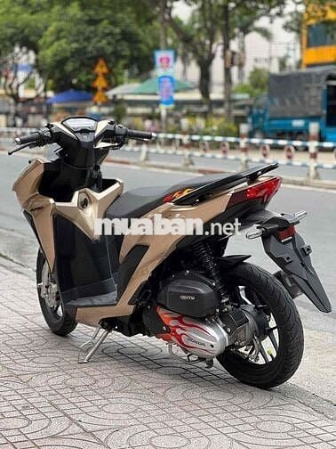 Bán Vario 125 TFT siêu keng 9 chủ