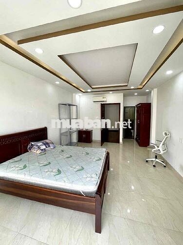 MÌNH CẦN CHO THUÊ NGUYÊN CĂN FULL NT, XE HƠI ĐẬU CỬA NGUYỄN VĂN ĐẬU BT