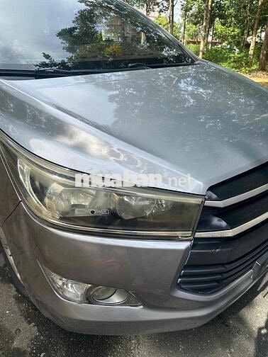 Toyota Innova 2016 2.0E - 450000 km