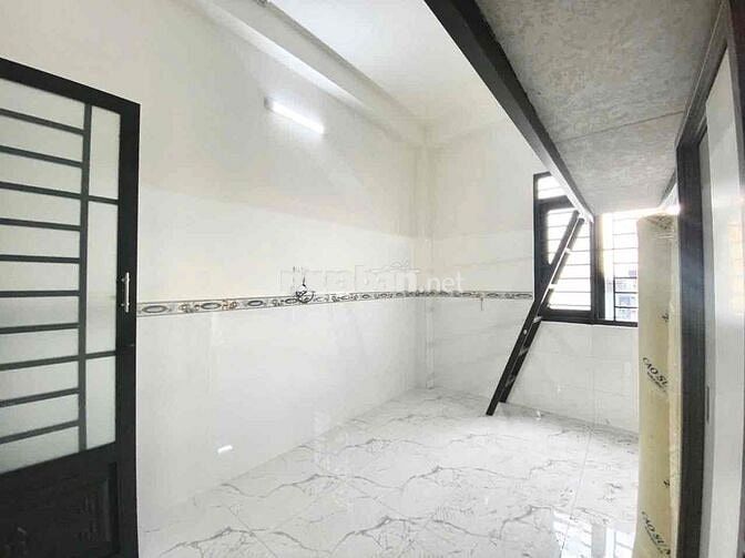 🔥 Chợ Phú Lâm - Cửa sổ Giá Rẻ