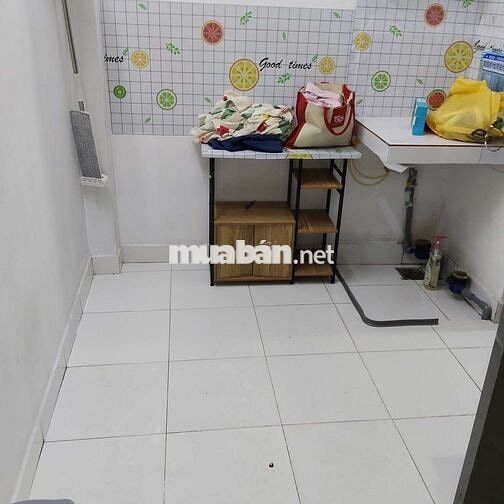Phòng mới, thoáng mát, yên tĩnh và an ninh