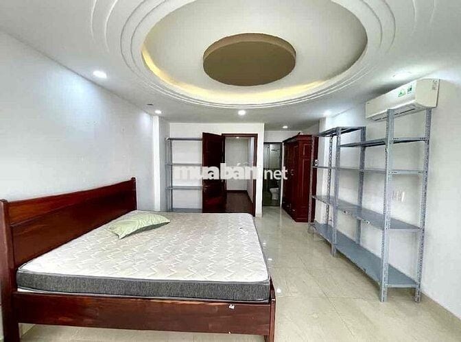 MÌNH CẦN CHO THUÊ NGUYÊN CĂN FULL NT, XE HƠI ĐẬU CỬA NGUYỄN VĂN ĐẬU BT