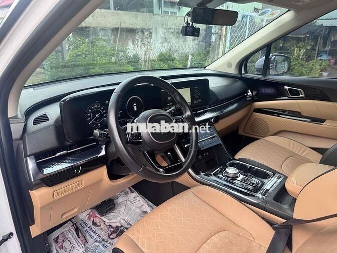 Kia Carnival 2021 2.2D Premium 8 chỗ - 73000 km