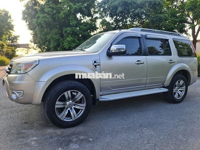 Ford Everest 2011 máy dầu số tự động