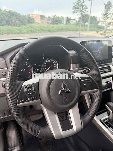 Mitsubishi Xpander 2022 AT Premium - 63000 km