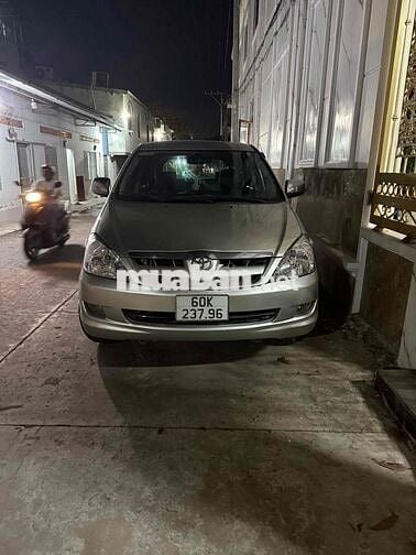 Toyota Innova 2008 G - 125000 km