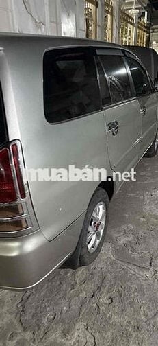 Toyota Innova 2008 G - 125000 km