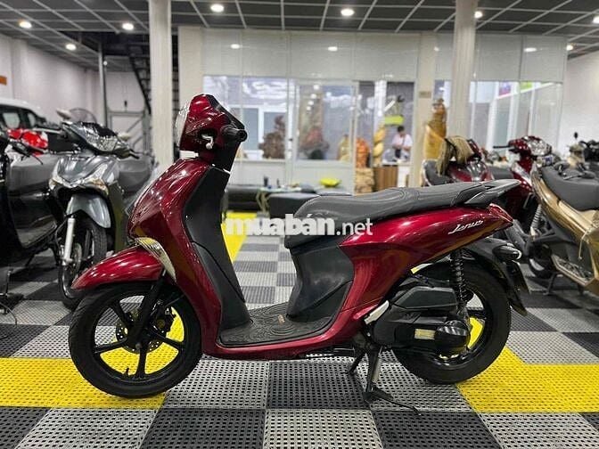 Janus đẹp, máy êm thì thầm bao vọt biển SG