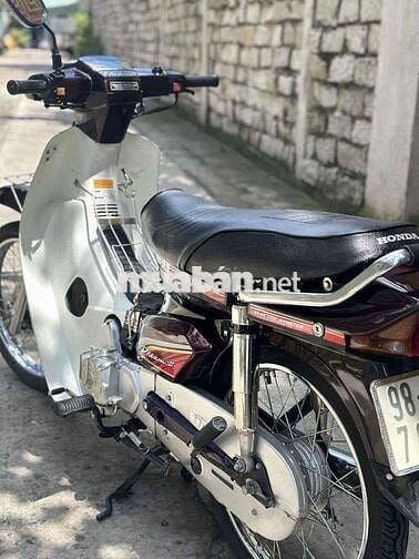 Honda Dream 100cc LD 2005 nâu vô đồ thái nhiều