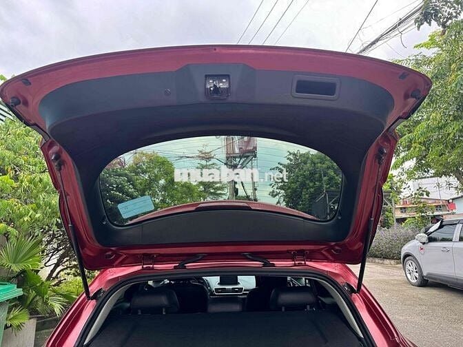 Mazda 3 2016 1.5 AT Hatchback - 30000 km 1 chủ