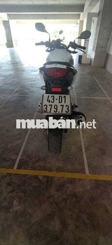 Cần bán Fz150i màu trắng
