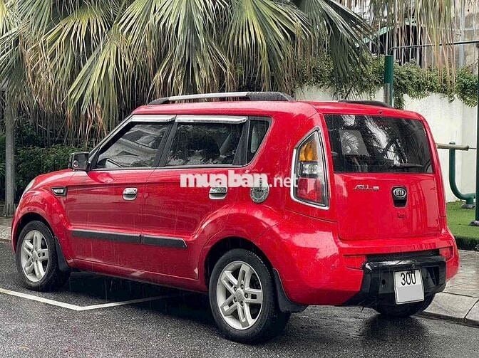 Kia soul  2009 SLi 1.6 AT - 70000 km