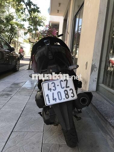 Bán xe Vario màu đỏ đời 2021