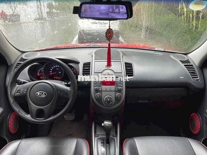 Kia soul  2009 SLi 1.6 AT - 70000 km