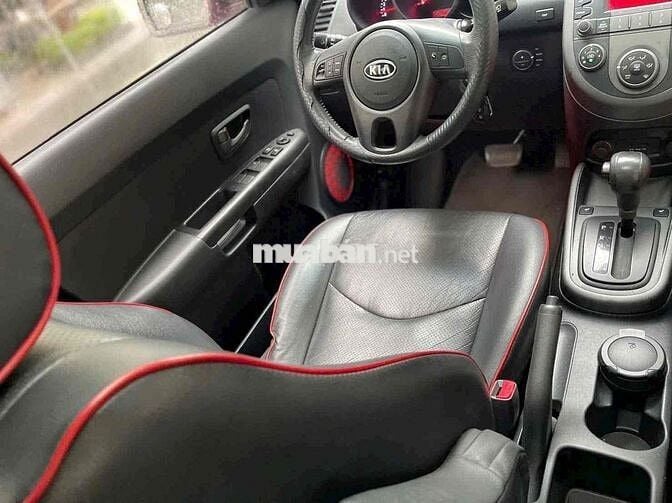 Kia soul  2009 SLi 1.6 AT - 70000 km