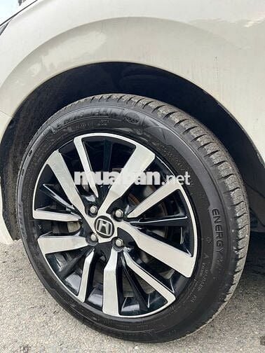 Honda City 2023 RS - 31000 km quá xá mới