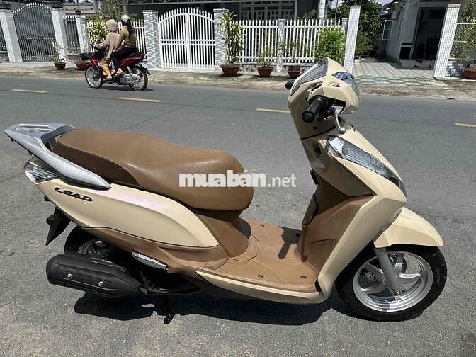Honda Lead 125 ( góp cần cccd không nợ xấu )