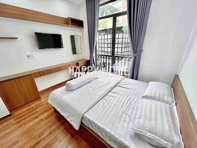 🏢 GIÁ THẬT ! CHDV STUDIO_BALCONY_40m2_FULL NT ( thang máy , hút mùi..)