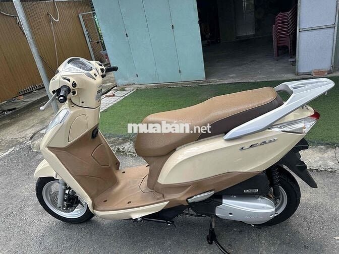 Honda Lead 125 ( góp cần cccd không nợ xấu )