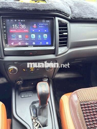 Ford Ranger XLS 4x2AT 2019 số tự động